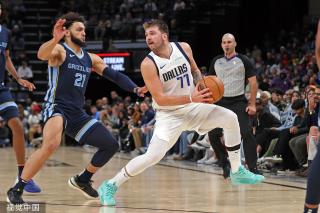 何运用自己 何运用自己