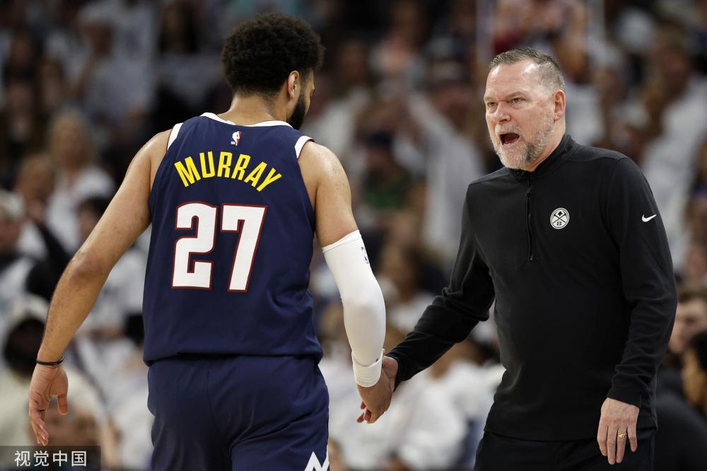 场比赛的走 场比赛的走